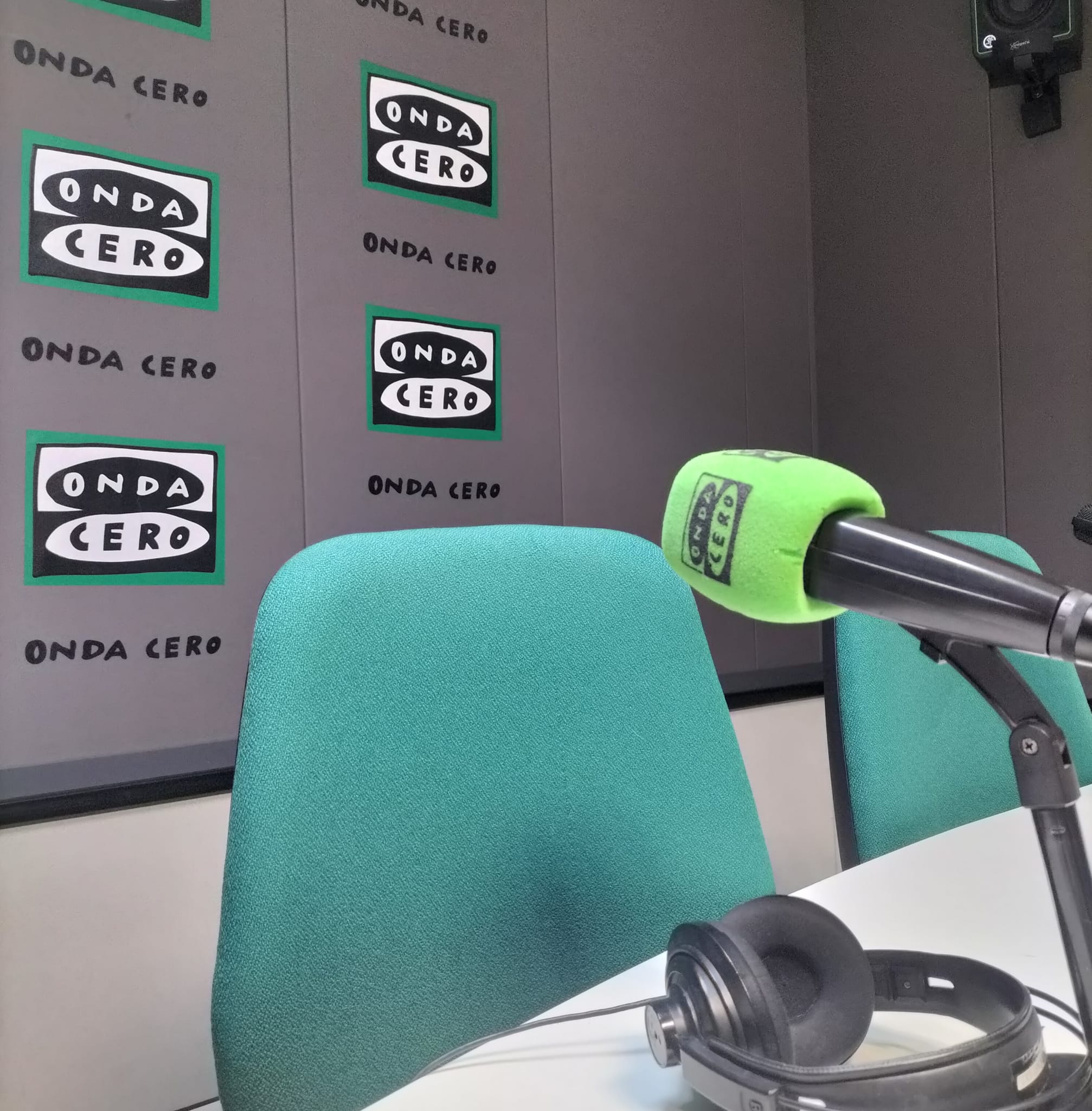 De la radio convencional a la radio a la carta con la incorporación del podcast De la radio convencional a la radio a la carta con la incorporación del podcast