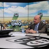 Luis de Guindos durante su entrevista con Carlos Alsina en 'Más de uno'