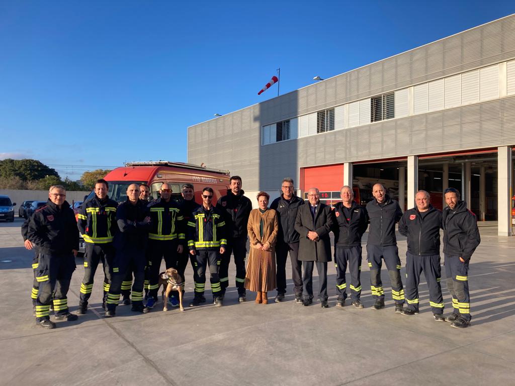 Bomberos de Alicante: "Turquía vive un dolor desolador pero muestra una fuerza desbordante enfrentándose a la catástrofe" Bomberos de Alicante: "Turquía vive un dolor desolador pero muestra una fuerza desbordante enfrentándose a la catástrofe"