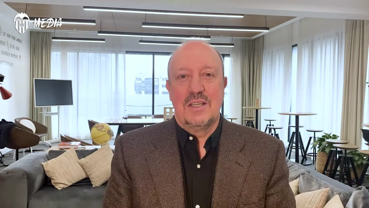 Rafa Ben&iacute;tez desea suerte a Rub&eacute;n Baraja y Carlos Marchena