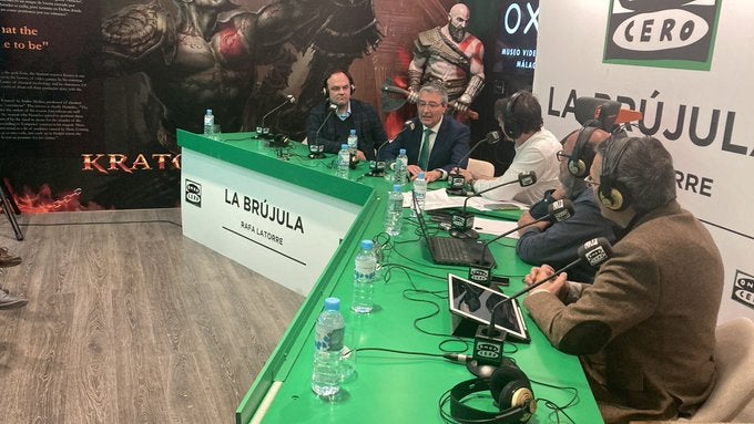 Francisco Salado, presidente de la diputación de Málaga: "El videojuego es una actividad que está creciendo en el mundo y que factura mucho más que la música y el cine juntos" Francisco Salado, presidente de la diputación de Málaga: "El videojuego es una actividad que está creciendo en el mundo y que factura mucho más que la música y el cine juntos"