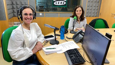 Visita de la Alcaldesa de A Coru&ntilde;a a Onda Cero. 