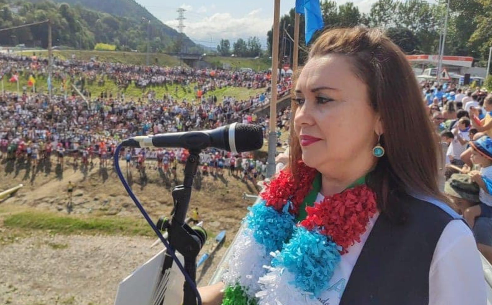 El grupo Amigos de Parres entregará este año su premio Fayuela a la cantante Ana Eva Cavielles El grupo Amigos de Parres entregará este año su premio Fayuela a la cantante Ana Eva Cavielles