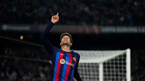 Marcos Alonso celebra su gol al Manchester United Marcos Alonso celebra su gol al Manchester United