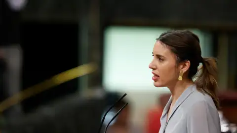 La ministra de Igualdad, Irene Montero, interviene en el pleno del Congreso La ministra de Igualdad, Irene Montero, interviene en el pleno del Congreso