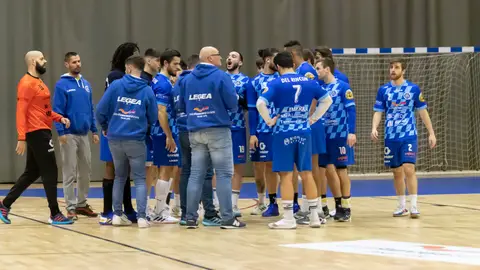 La plantilla del Unión Financiera base Oviedo , en un partido La plantilla del Unión Financiera base Oviedo , en un partido