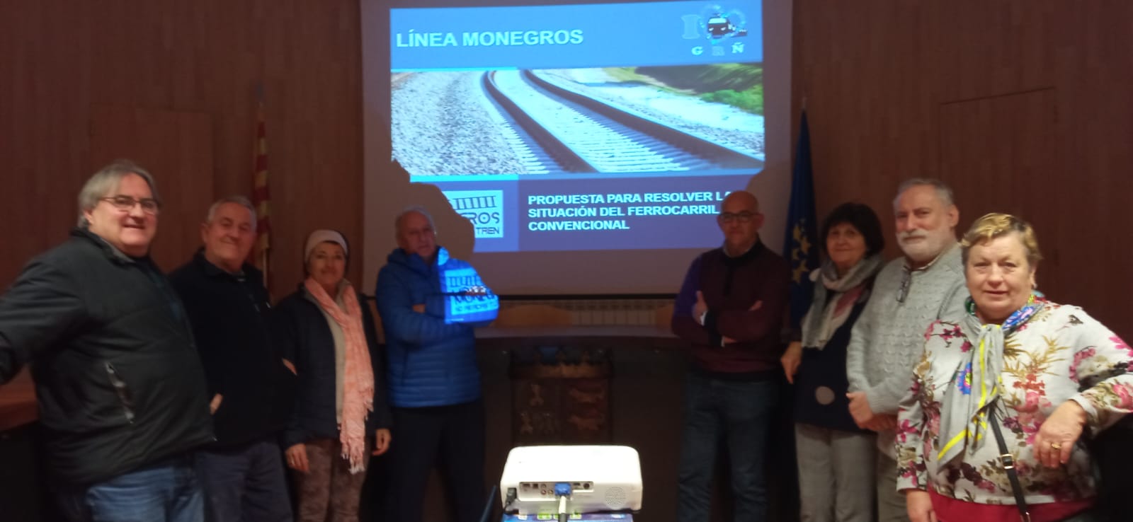 Propone tres líneas de cercanías y recuperar el Zaragoza-Lérida Propone tres líneas de cercanías y recuperar el Zaragoza-Lérida