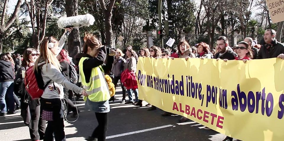 Unidas Podemos solicita que se acabe con el acoso a las usuarias de la Clínica Iris Unidas Podemos solicita que se acabe con el acoso a las usuarias de la Clínica Iris