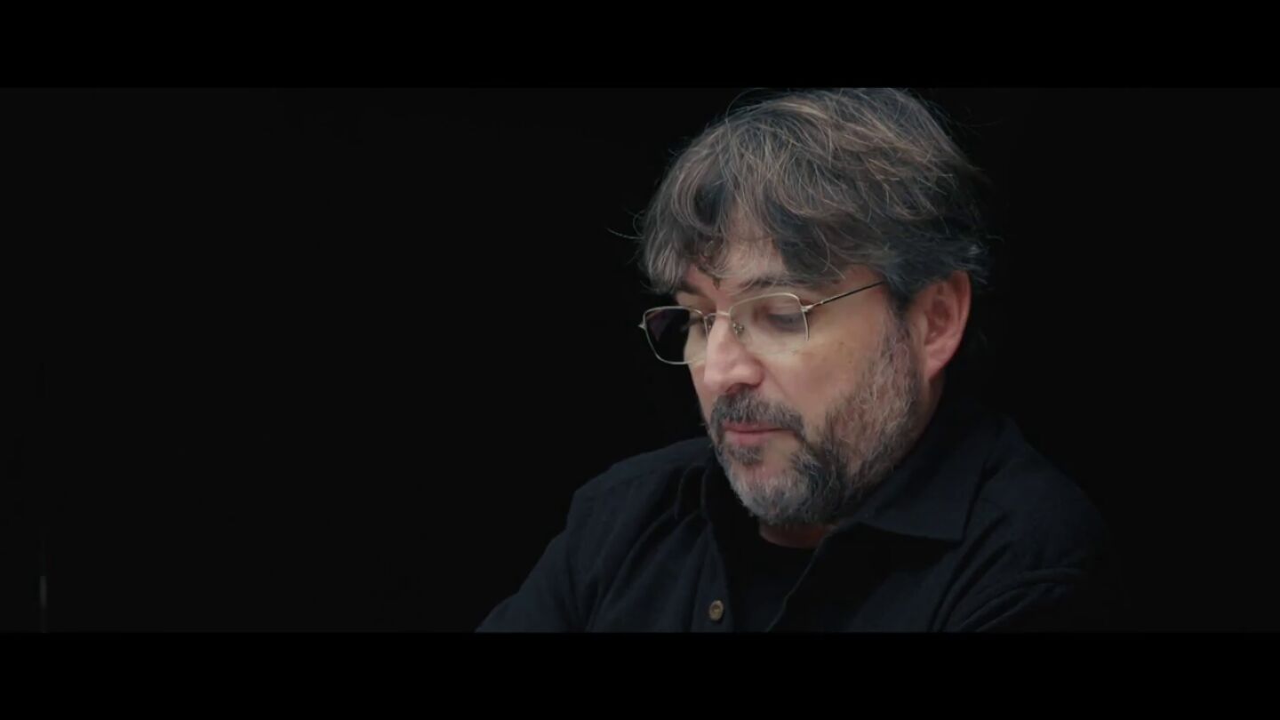 Olona deja atónito a Évole: "Dicen que he cambiado mi discurso porque en la vacuna del COVID me implantaron un chip"