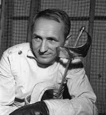 Pawlowski, un espía con sable Pawlowski, un espía con sable