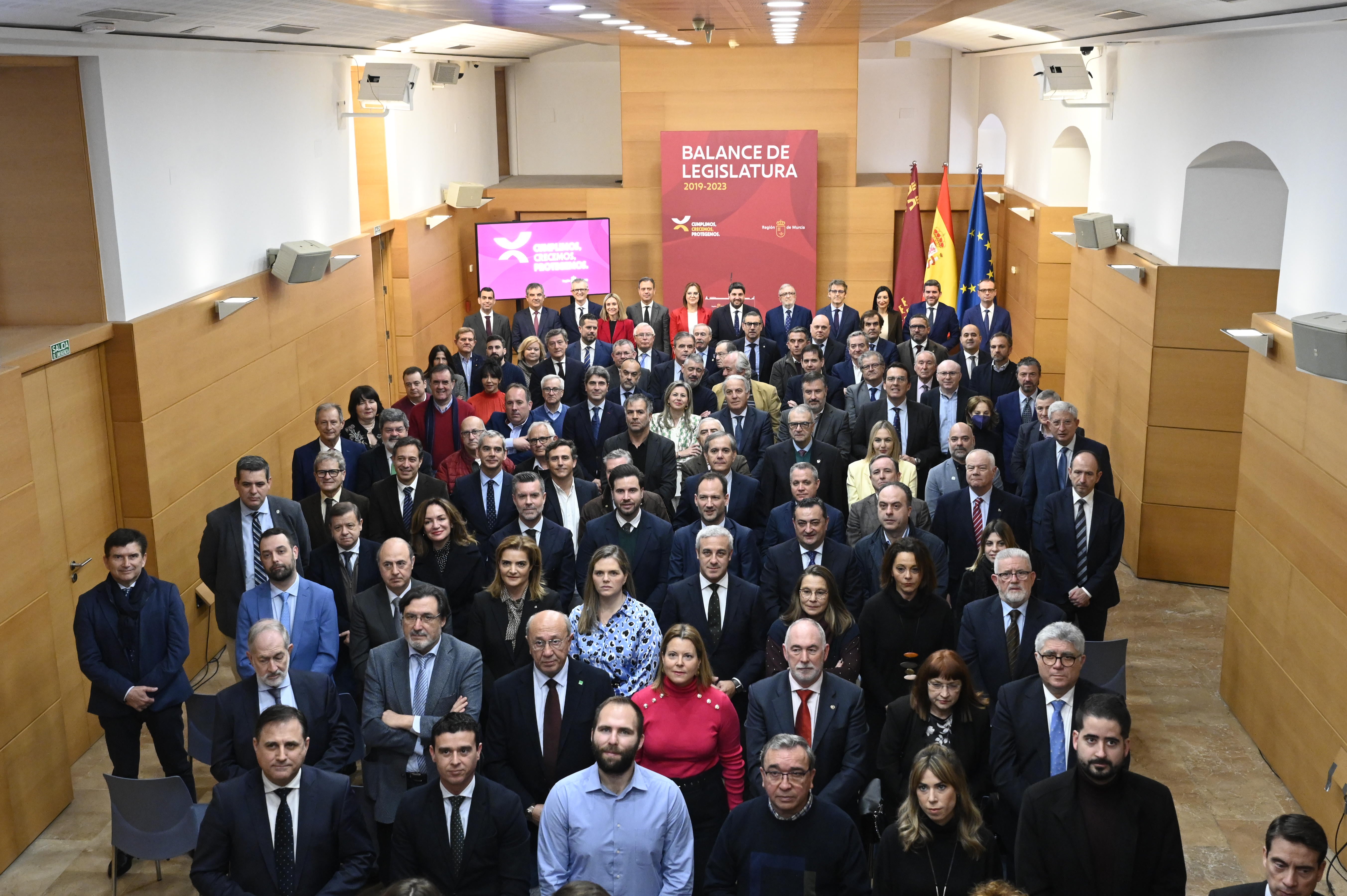López Miras: "Hemos cumplido, hemos protegido y hemos crecido”. López Miras: "Hemos cumplido, hemos protegido y hemos crecido”.