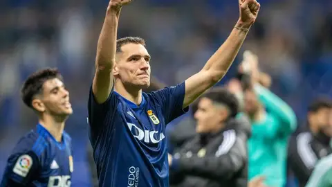 Dani Calvo celebra la victoria ante el Alavés Dani Calvo celebra la victoria ante el Alavés
