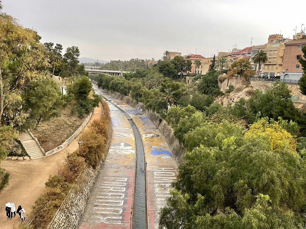 La lluvia aparece por sorpresa, de forma débil y puntual en Elche, Crevillent y Santa Pola La lluvia aparece por sorpresa, de forma débil y puntual en Elche, Crevillent y Santa Pola