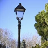 Luminaria de tecnología LED en el Parque Demetrio Ducas de Alcalá de Henares