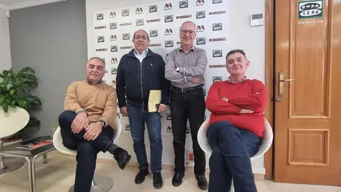 El Plan Vega Renhace protagoniza la tertulia en "Más de uno Vega Baja" tertulia