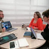 Regla Moreno durante la reunión celebrada con los productores Regla Moreno durante la reunión celebrada con los productores
