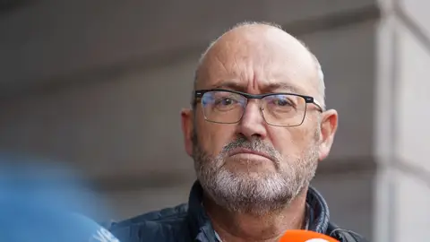 El mediador de la trama corrupta de Canarias explica en Onda Cero el modus operandi de la organización El mediador de la trama corrupta de Canarias explica en Onda Cero el modus operandi de la organización/ EFE/Ramón de la Rocha