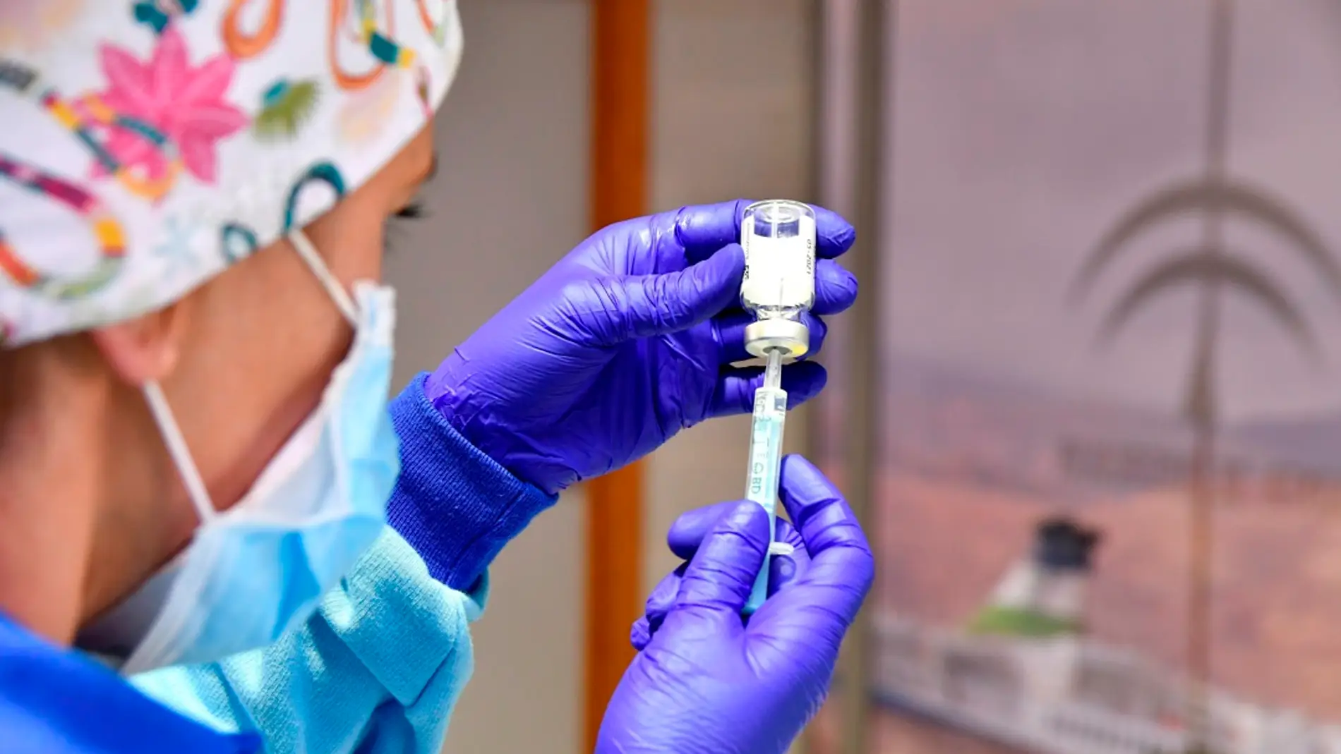 La OMS informa sobre los avances en la vacuna combinada contra la gripe y el Covid