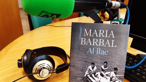 Al llac, Maria Barbal