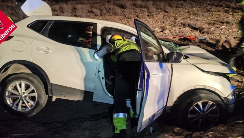 Uno de los coches accidentados en Villena.