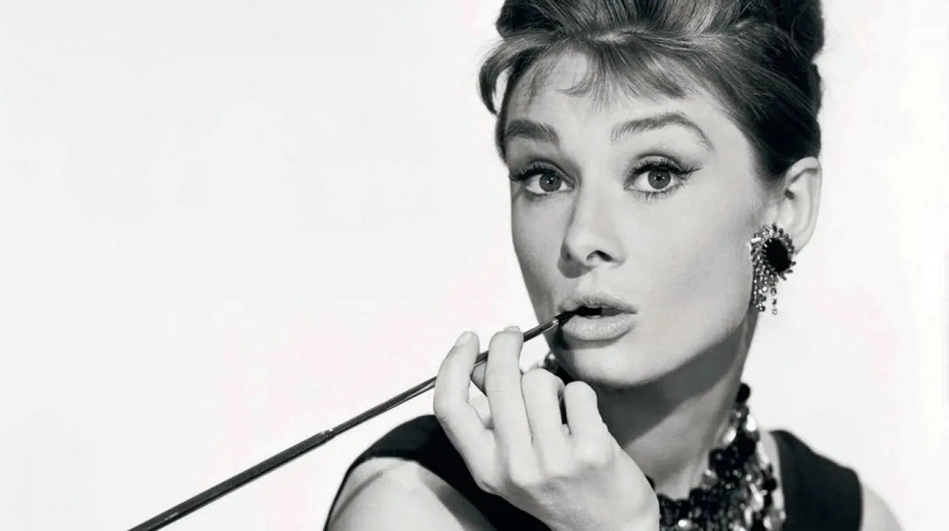 Audrey Hepburn 3x02 Audrey Hepburn 3x02