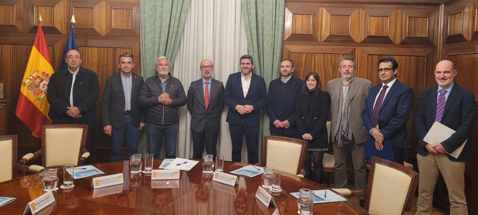 El Ministerio pide al Gobierno de Murcia que incremente su apoyo financiero al seguro agrario de la Región El Ministerio pide al Gobierno de Murcia que incremente su apoyo financiero al seguro agrario de la Región