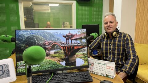 Simone Saibene en estudio de Onda Cero Ourense