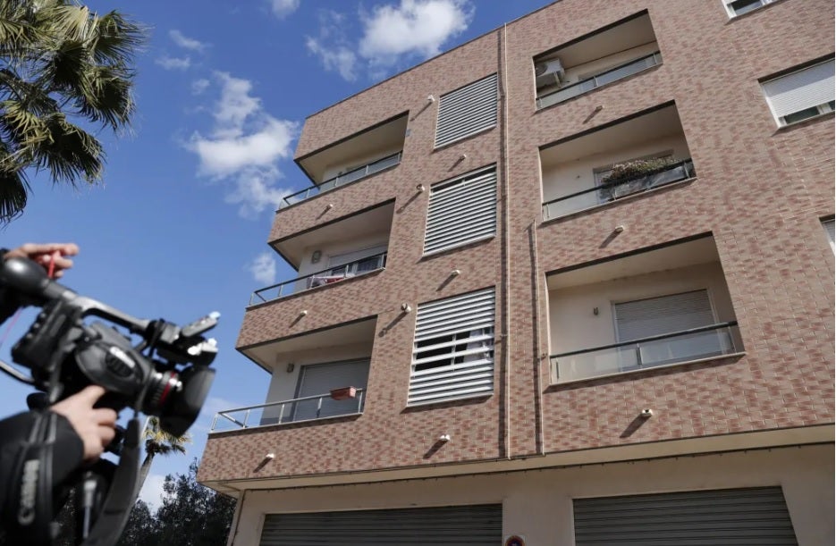 Una madre mata presuntamente a su bebé y se precipita desde un edificio en Vilamarxant Una madre mata presuntamente a su bebé y se precipita desde un edificio en Vilamarxant