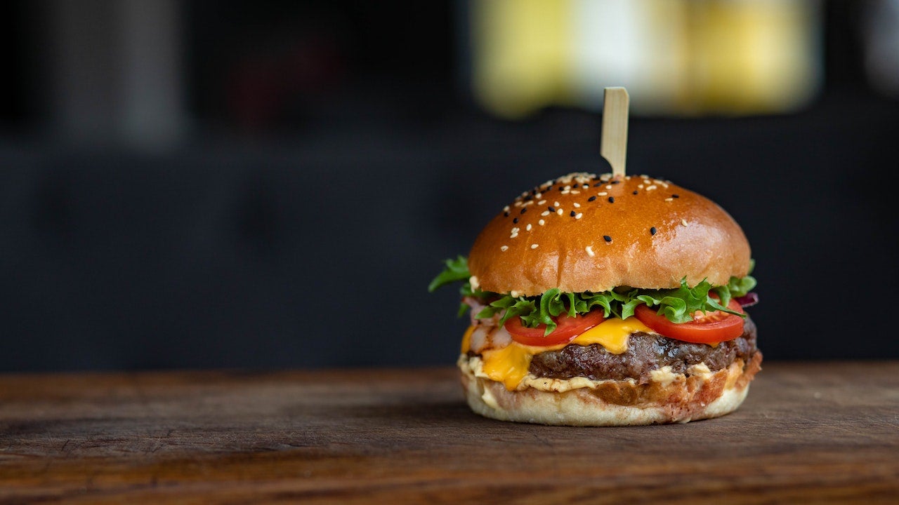 El secreto de la mejor carne de hamburguesa y sus sabores más originales El secreto de la mejor carne de hamburguesa y sus sabores más originales