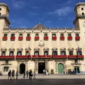El municipalismo hace sede en Alicante con una jornada de turismo sostenible y la junta de gobierno de ls FEMP El municipalismo hace sede en Alicante con una jornada de turismo sostenible y la junta de gobierno de ls FEMP