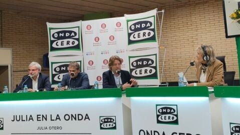Julia en la Onda 