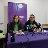 Ana Taboada y Rafael Palacios, en la sede de Podemos Asturias