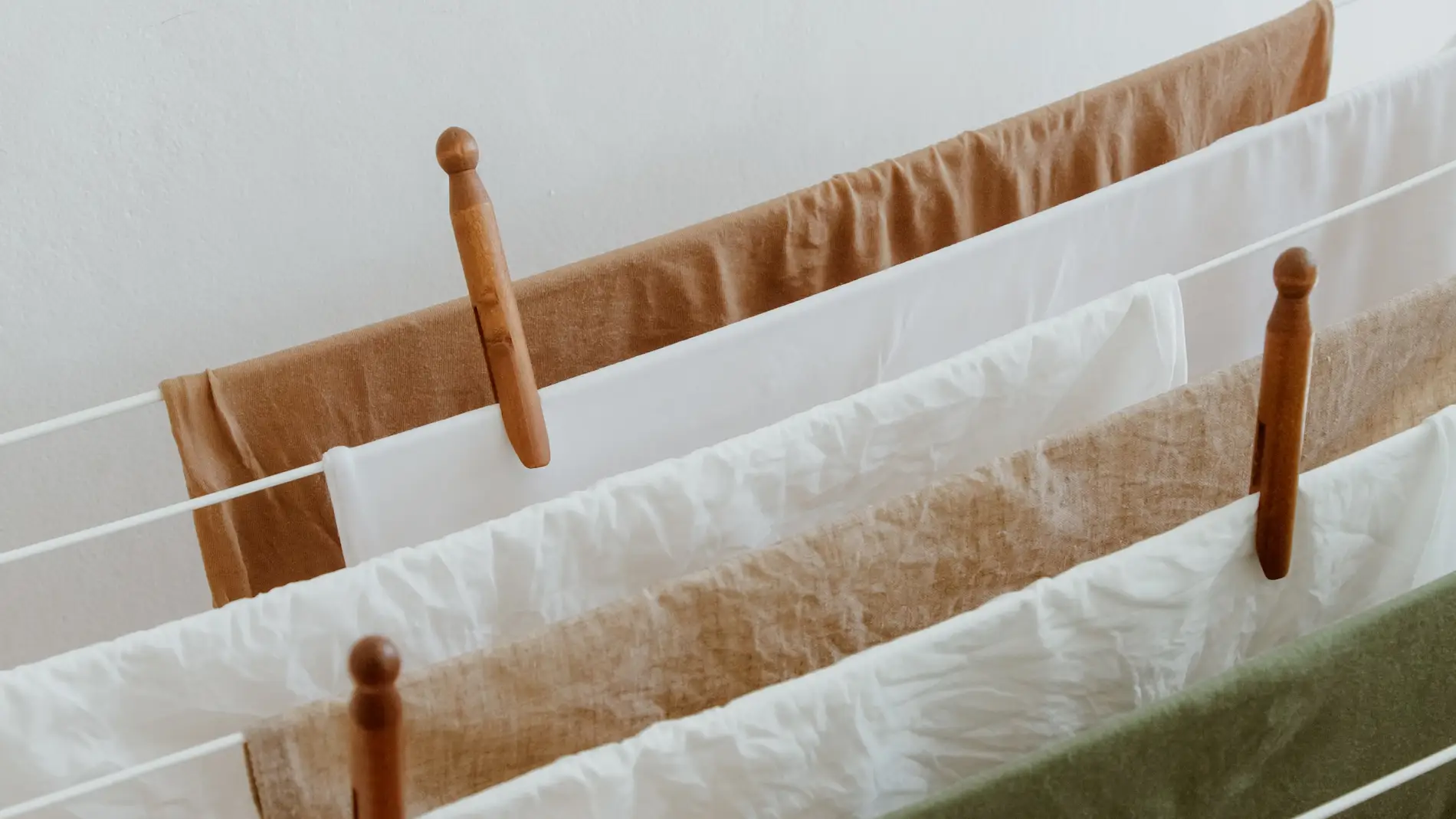 Cómo secar la ropa más rápido en invierno: ahorra tiempo con estos trucos