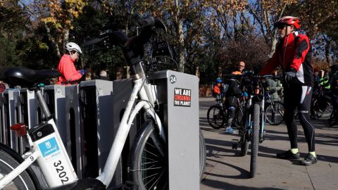 Estación de bicicletas eléctricas Bicimad en Madrid