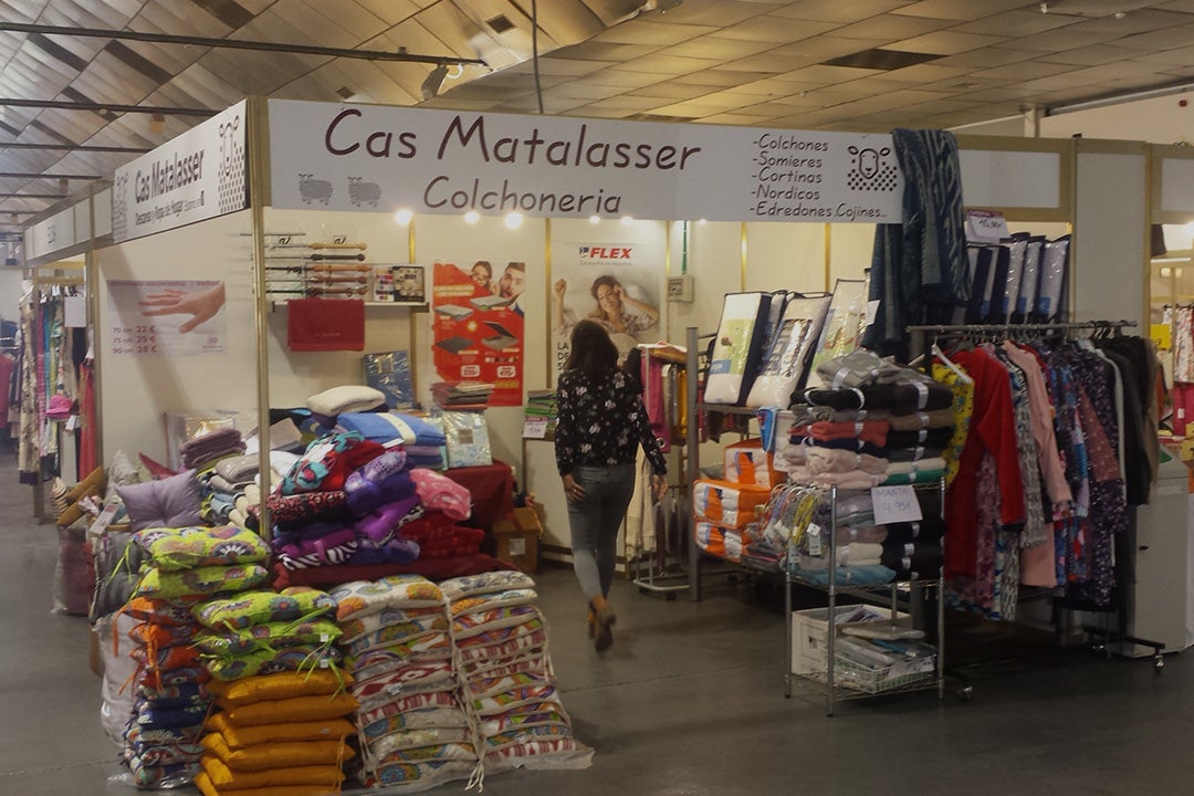Menorca celebra la Fira d'Estocs con un aumento del 40% de comercios respecto el 2022 Menorca celebra la Fira d'Estocs con un aumento del 40% de comercios respecto el 2022