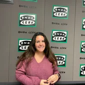 Paula Fuentes, maestra organizadora de la carrera solidaria. Paula Fuentes, maestra organizadora de la carrera solidaria.