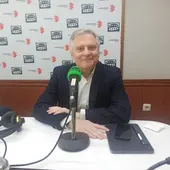 Paco Cañizares en los estudios de Onda Cero Ciudad Real Paco Cañizares en los estudios de Onda Cero Ciudad Real