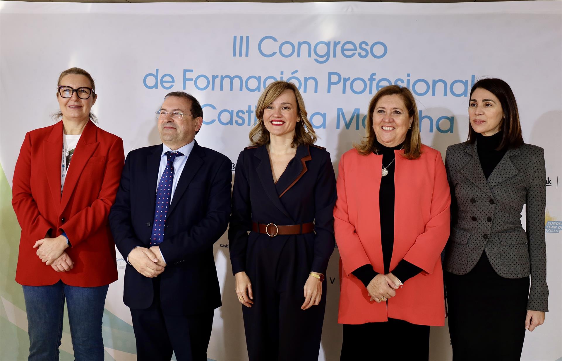 Alegría defiende en Puertollano la nueva legislación como herramienta para conseguir una FP más atractiva e integrada en la empresa Alegría defiende en Puertollano la nueva legislación como herramienta para conseguir una FP más atractiva e integrada en la empresa