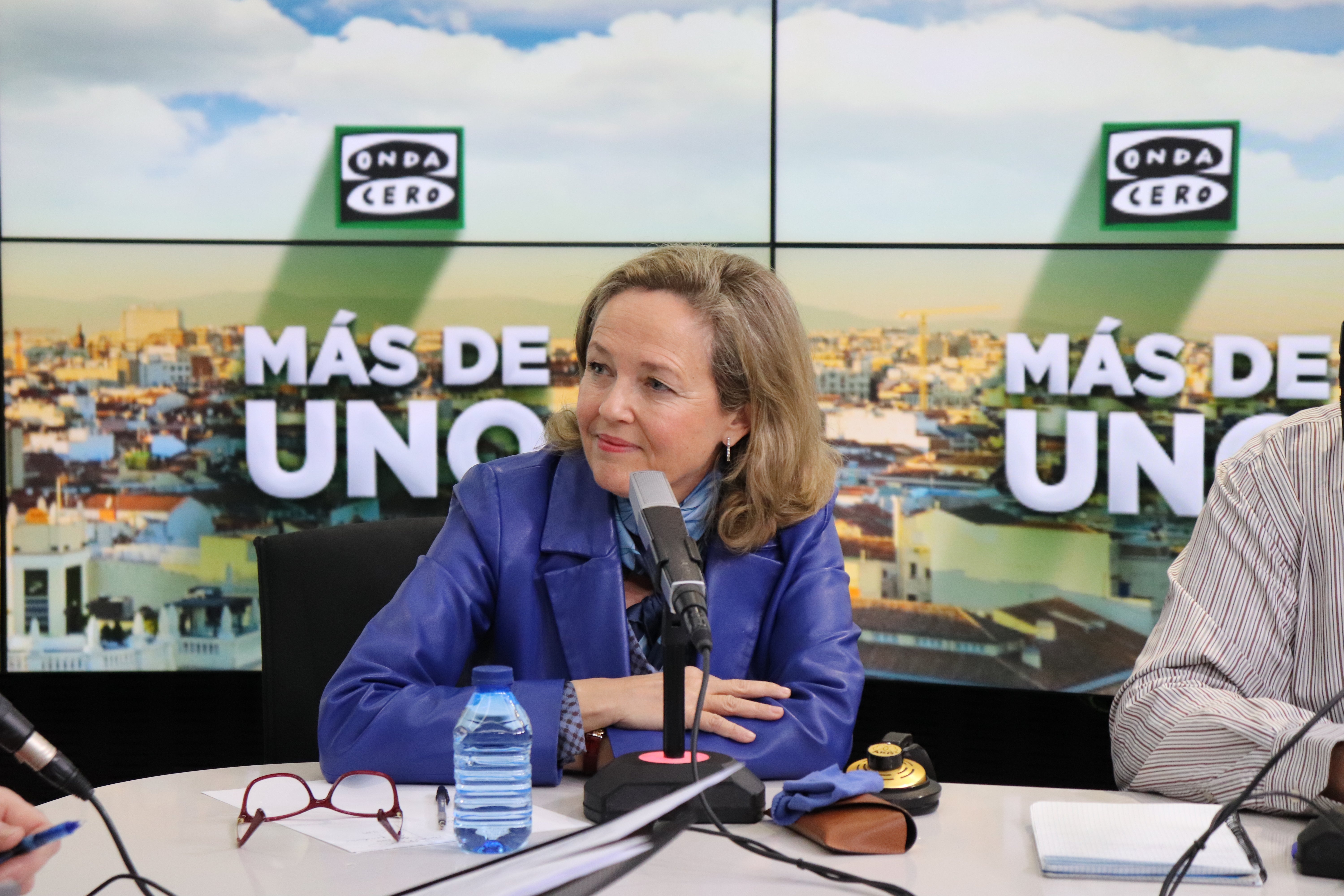 Vídeo | Nadia Calviño: "Puedo afirmar con rotundidad que este Gobierno es patriótico" Vídeo | Nadia Calviño: "Puedo afirmar con rotundidad que este Gobierno es patriótico"