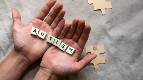 Recibir un diagnóstico autista a los 40 años: "Es toda una vida sabiendo que te pasa algo sin saber qué es" Recibir un diagnóstico autista a los 40 años: "Es toda una vida sabiendo que te pasa algo sin saber qué es"