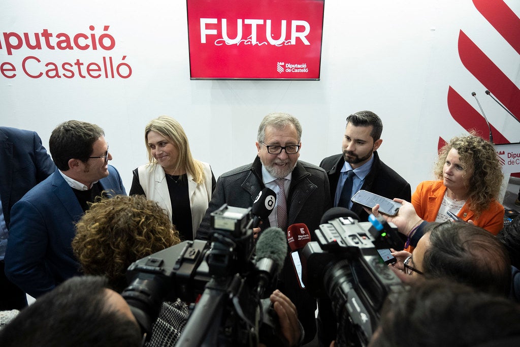 Martí envía al Gobierno de España las enmiendas del sector cerámico Martí envía al Gobierno de España las enmiendas del sector cerámico