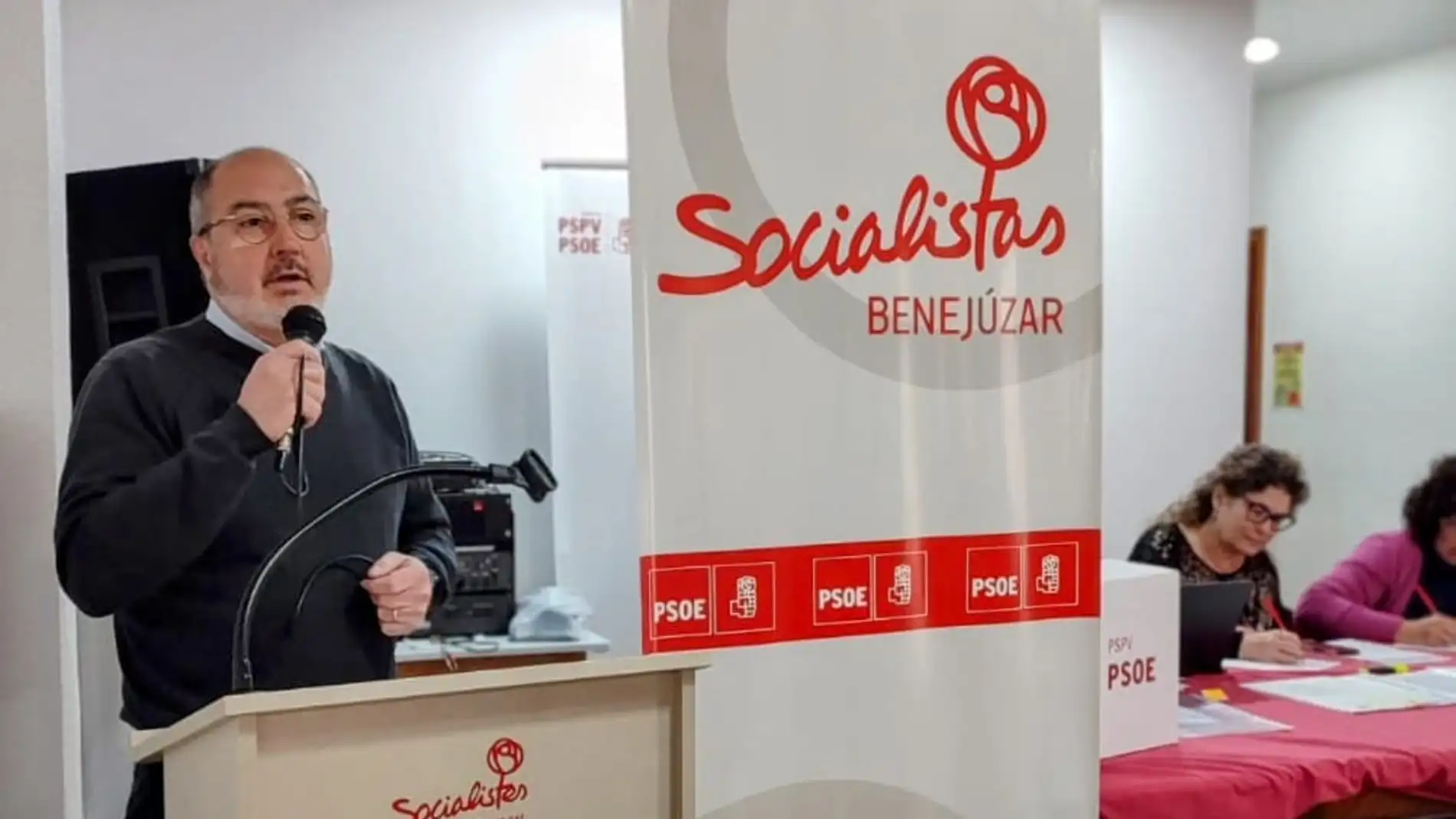La asamblea del PSOE de Benejúzar aprueba por unanimidad la candidatura para las elecciones municipales