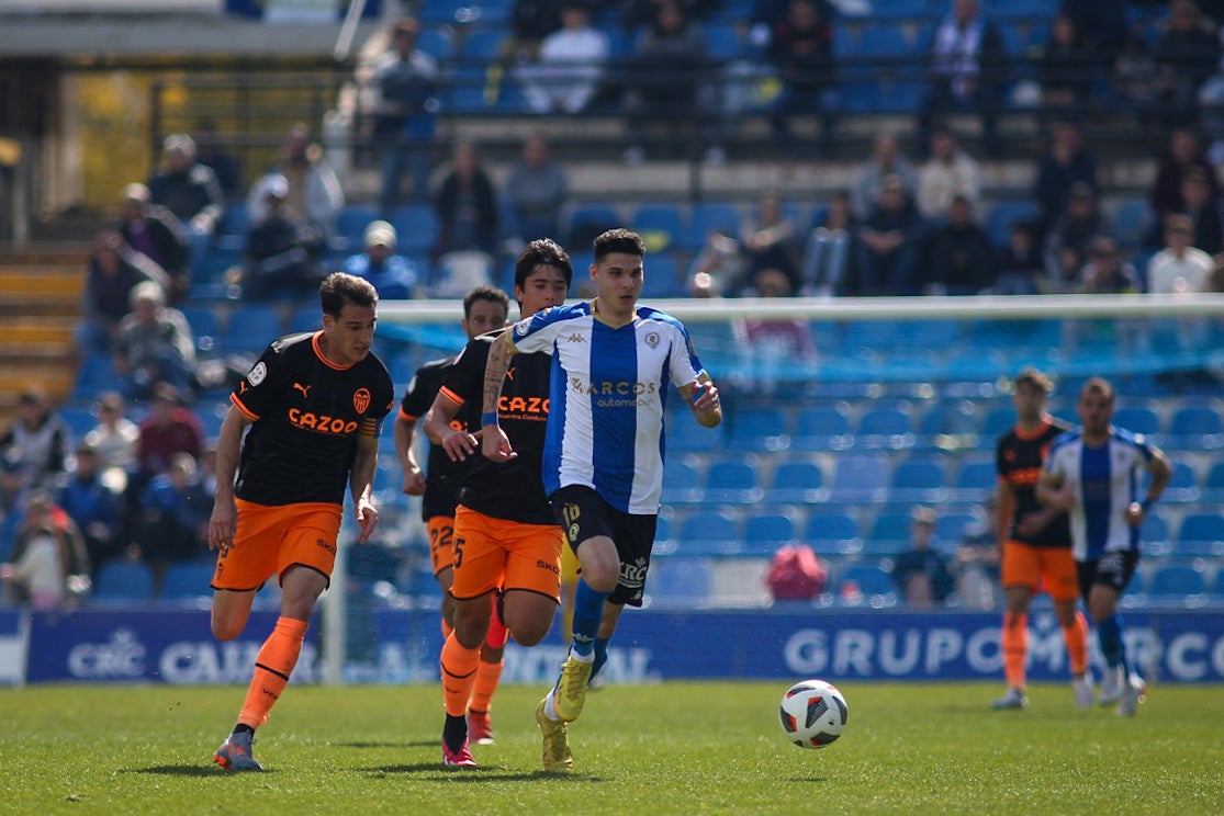 El Hércules sigue sin dar la talla ante los equipos de playoff El Hércules sigue sin dar la talla ante los equipos de playoff