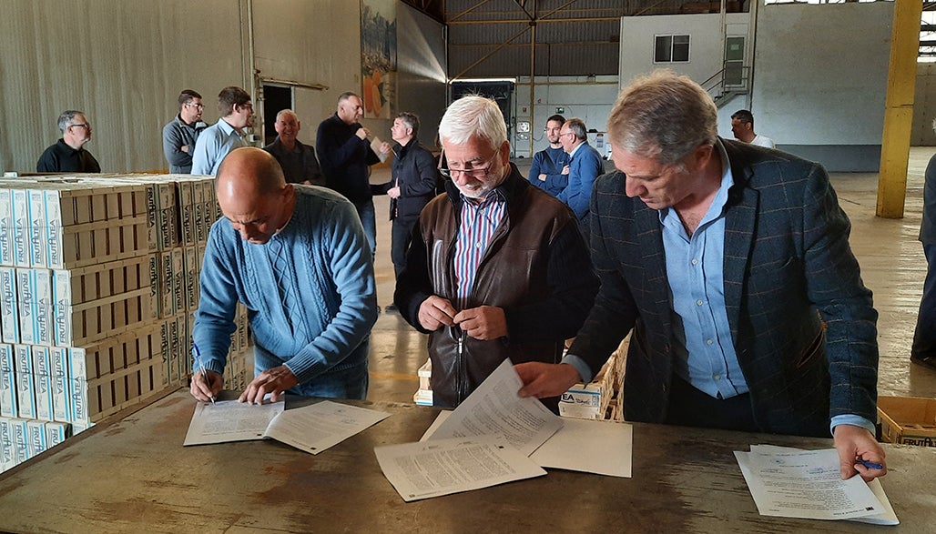 El ayuntamiento de Altea cede la Cooperativa a los agricultores El ayuntamiento de Altea cede la Cooperativa a los agricultores