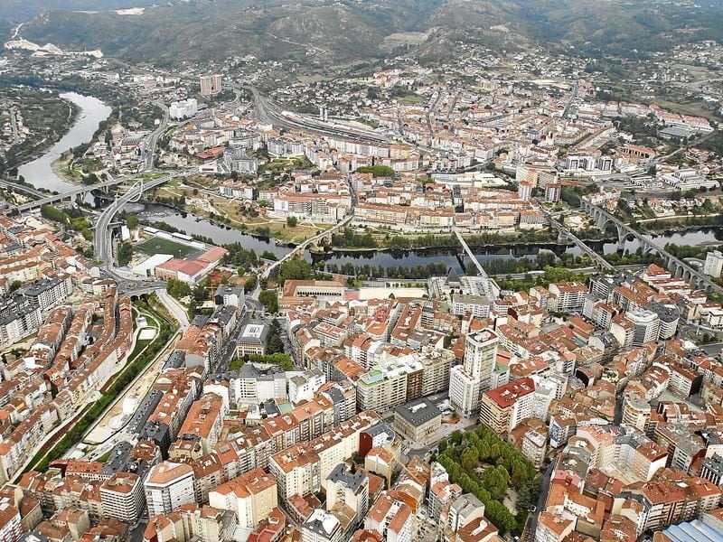 O Concello de Ourense aumenta notablemente o censo no último ano que ascende a 105.703 persoas O Concello de Ourense aumenta notablemente o censo no último ano que ascende a 105.703 persoas
