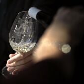 Los autores recomiendan un consumo moderado o nulo de alcohol en humanos