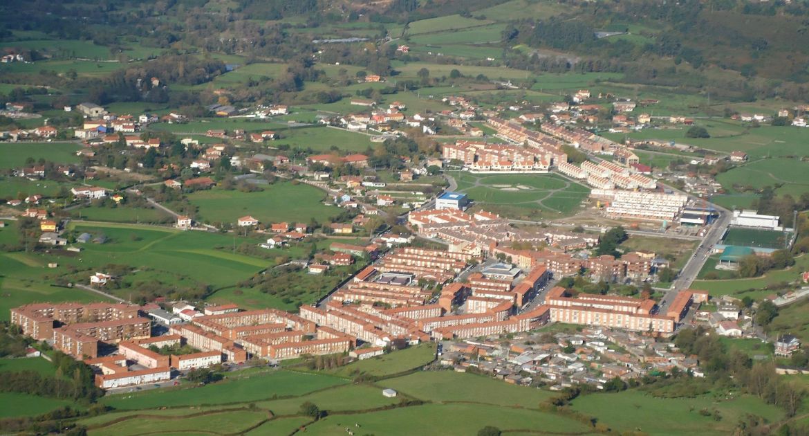 Un antiguo barrio minero que ha pegado un "cambio radical" pero que tiene asuntos pendientes Un antiguo barrio minero que ha pegado un "cambio radical" pero que tiene asuntos pendientes