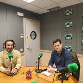 Ricardo Cabezas y Alejandro Vélez, antes del inicio de la tertulia