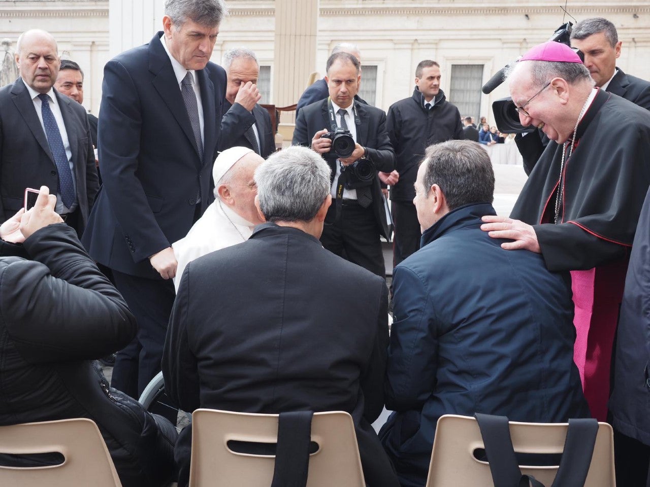 La Junta de Cofradías de Cuenca se suma al pesar por fallecimiento del papa Francisco La Junta de Cofradías de Cuenca se suma al pesar por fallecimiento del papa Francisco