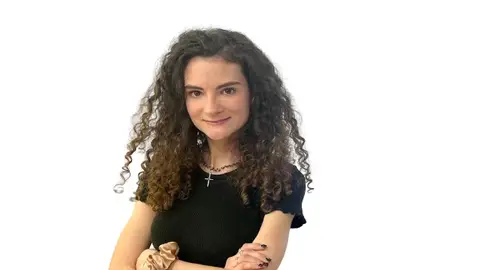 lOLA sURRIBAS lOLA sURRIBAS